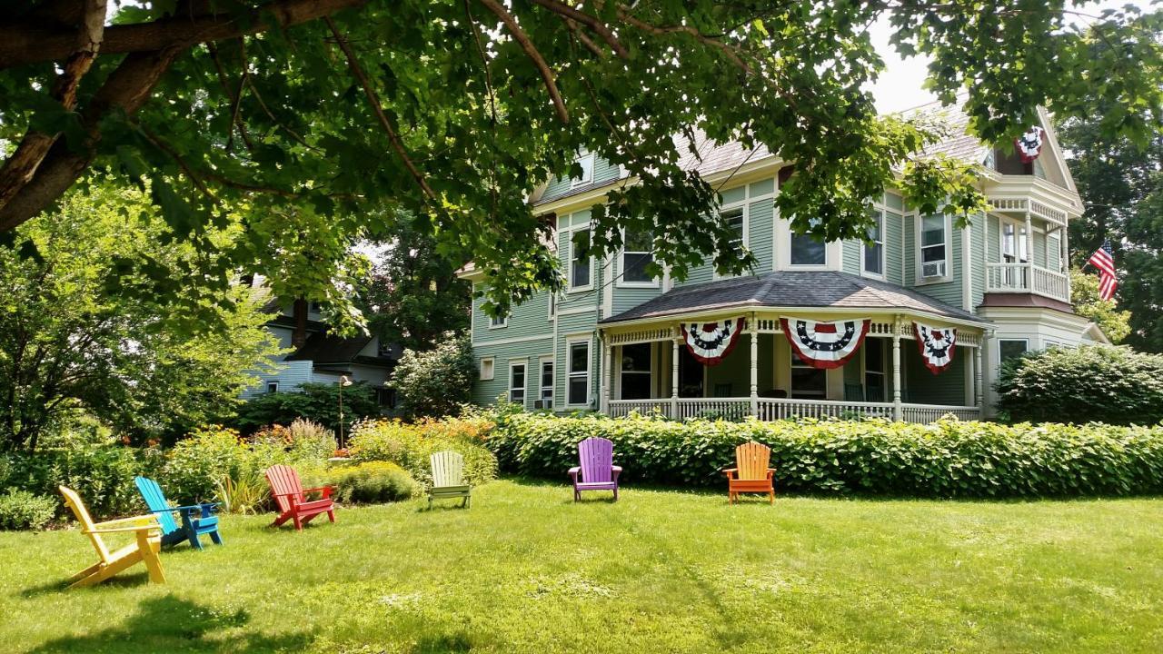 Heart Of The Village Bed & Breakfast In Shelburne Vt Buitenkant foto