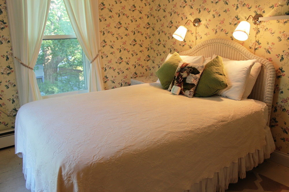 Heart Of The Village Bed & Breakfast In Shelburne Vt Buitenkant foto