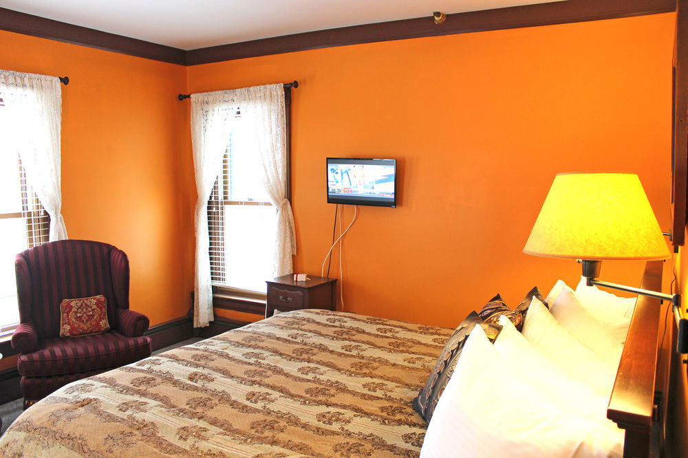 Heart Of The Village Bed & Breakfast In Shelburne Vt Buitenkant foto
